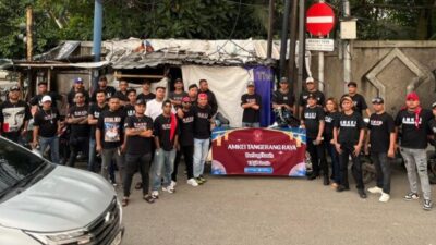 DPW AMKEI Tangerang Raya Berbagi Takjil Untuk Masyarakat yang Menjalankan Ibadah Puasa di Bulan Ramadan