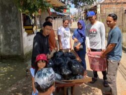 Pos Pemuda Empang Gelar Jumat Berkah, Bagikan Sembako kepada 57 Janda di Belendung