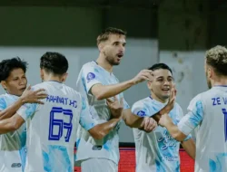 PSIM Tahan Imbang Semen Padang Meski Bermain dengan 10 Pemain