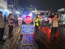 Jaga Kondusifitas Wilayah, Polsek Ciledug Hadirkan Patroli Blue Light dan Razia Kreo
